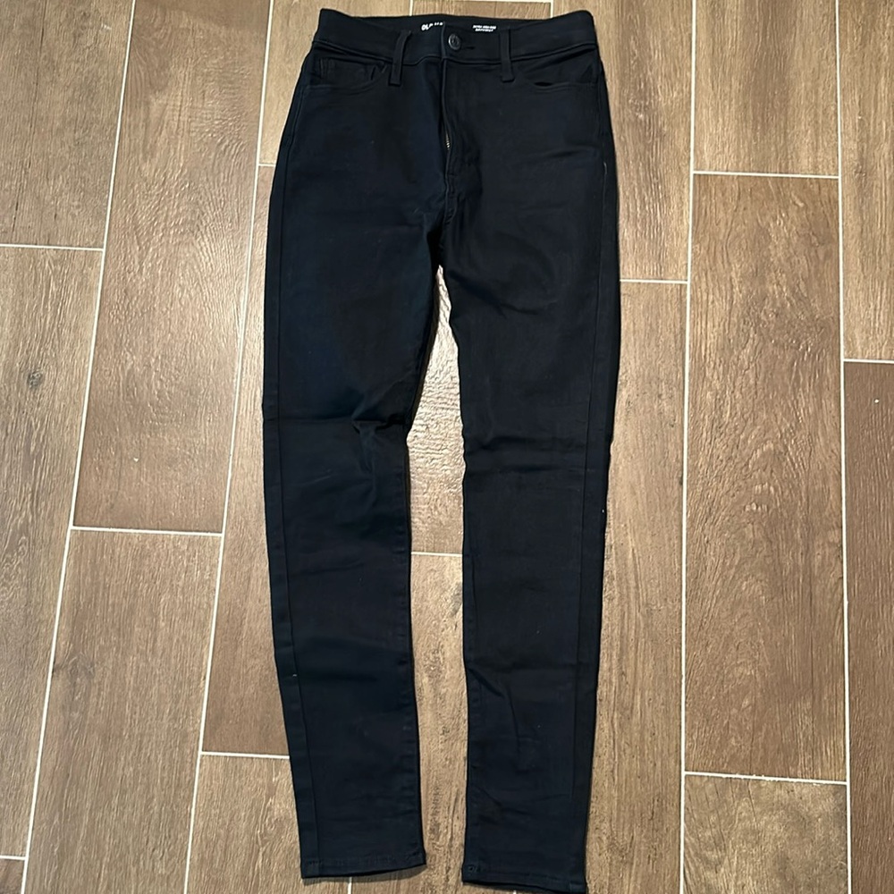 Old Navy Extra High-Rise Rockstar Jeggings. Black size girls 12.